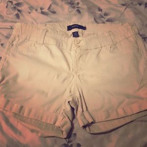 Cream torrid shorts